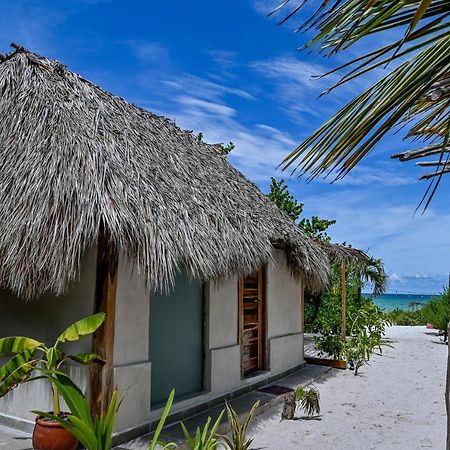 Casa Mate Beachfront Cabanas El Cuyo Luaran gambar