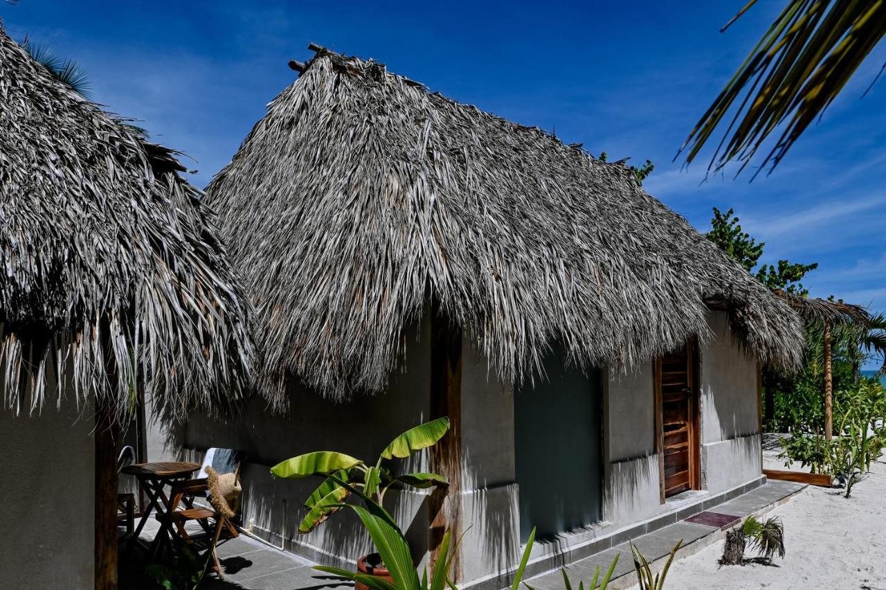 Casa Mate Beachfront Cabanas El Cuyo Luaran gambar