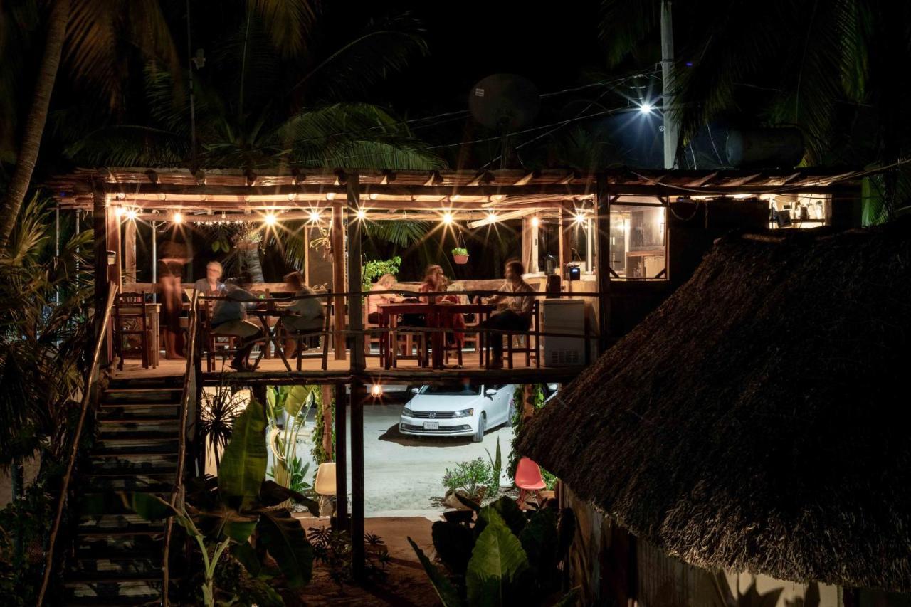 Casa Mate Beachfront Cabanas El Cuyo Luaran gambar